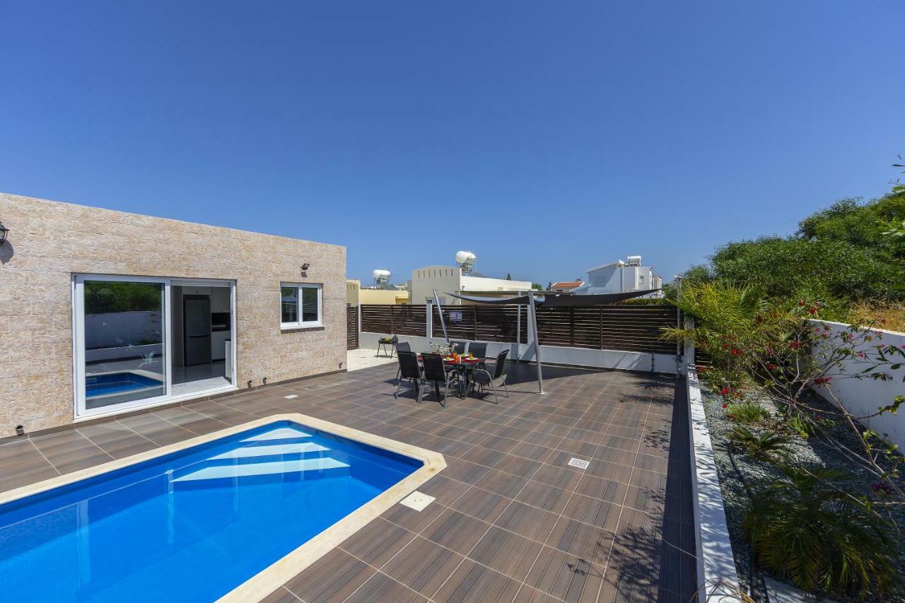 Protaras Villa Hollywood Extérieur photo