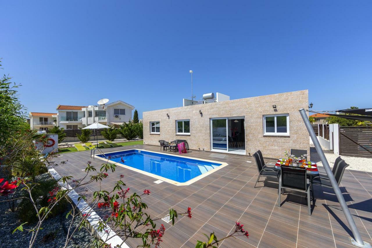Protaras Villa Hollywood Extérieur photo