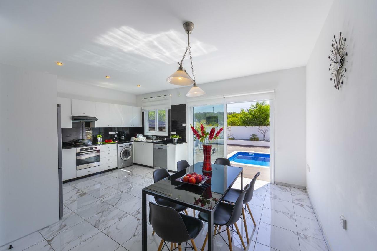 Protaras Villa Hollywood Extérieur photo