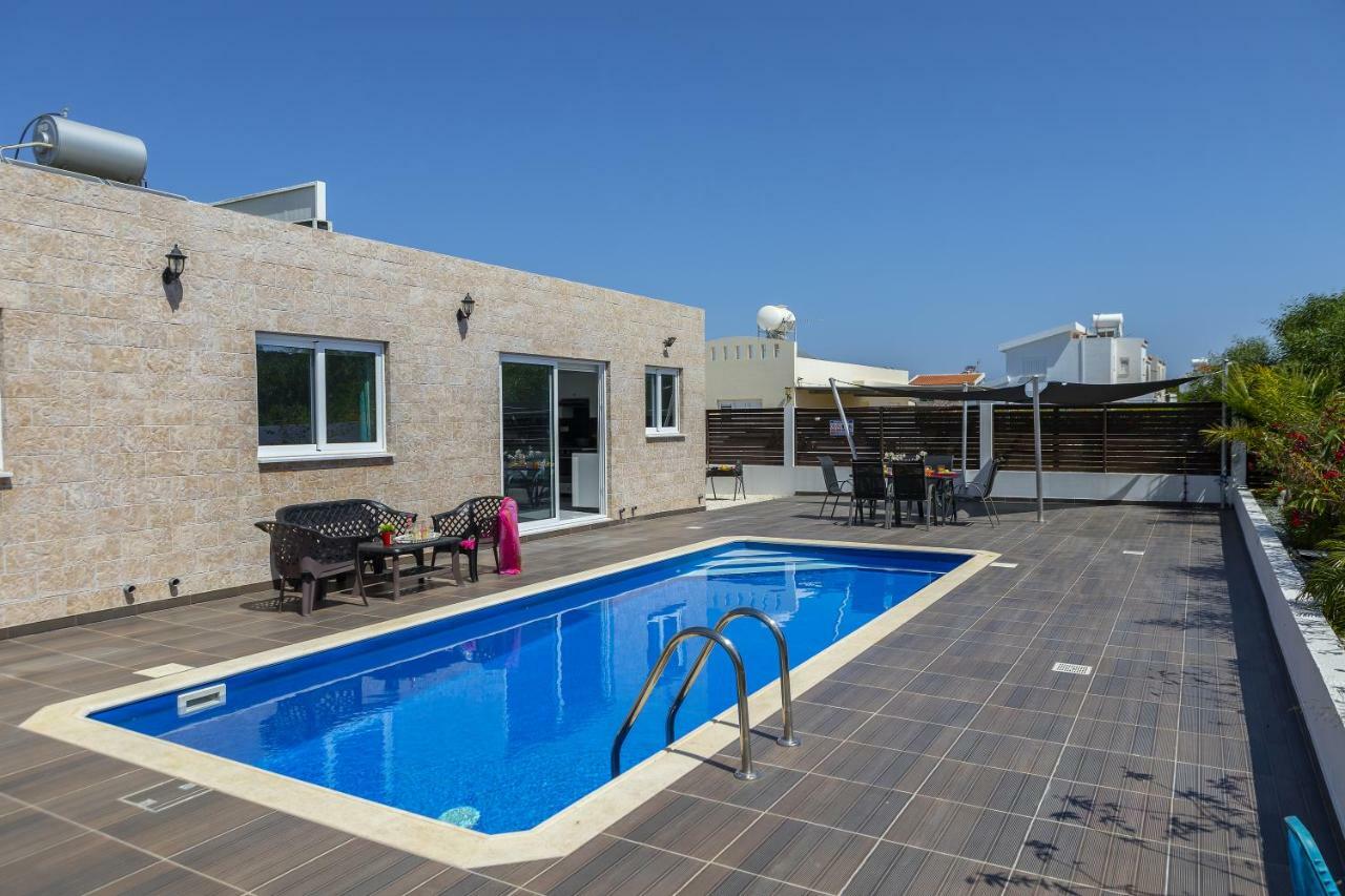 Protaras Villa Hollywood Extérieur photo